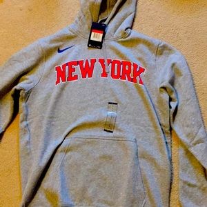 New York basketball Nike sweatshirt